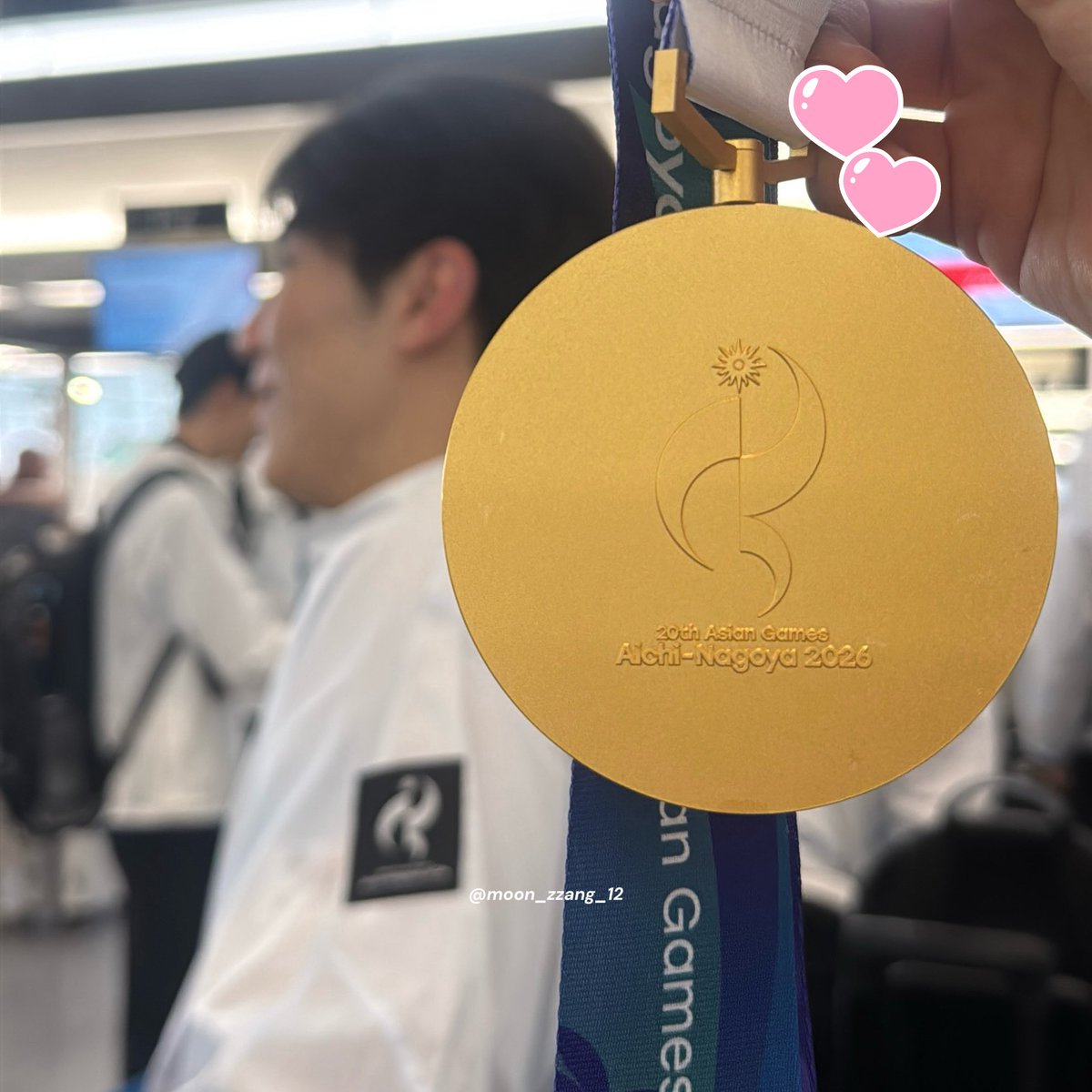 moon_zzang_12's tweet photo. 정현이가 많이 깨물긴 했지 ... 🥇 https://t.co/Ln7XzA07ho