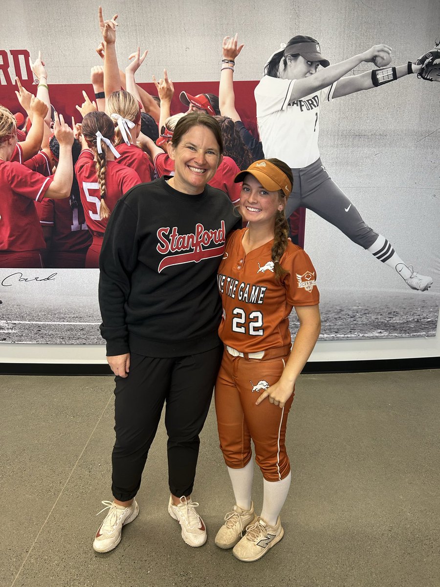 reeserocket2029's tweet photo. Thankyou so much @stanfordsoftball for hosting an amazing camp! I had the greatest time and enjoyed meeting and talking to all the coaches and players! Excited to be back soon! Go Cardinals! @stanfordsoftball #2029 #camp2026 #stanford @JessicaAllister https://t.co/aY8sBu9KsT