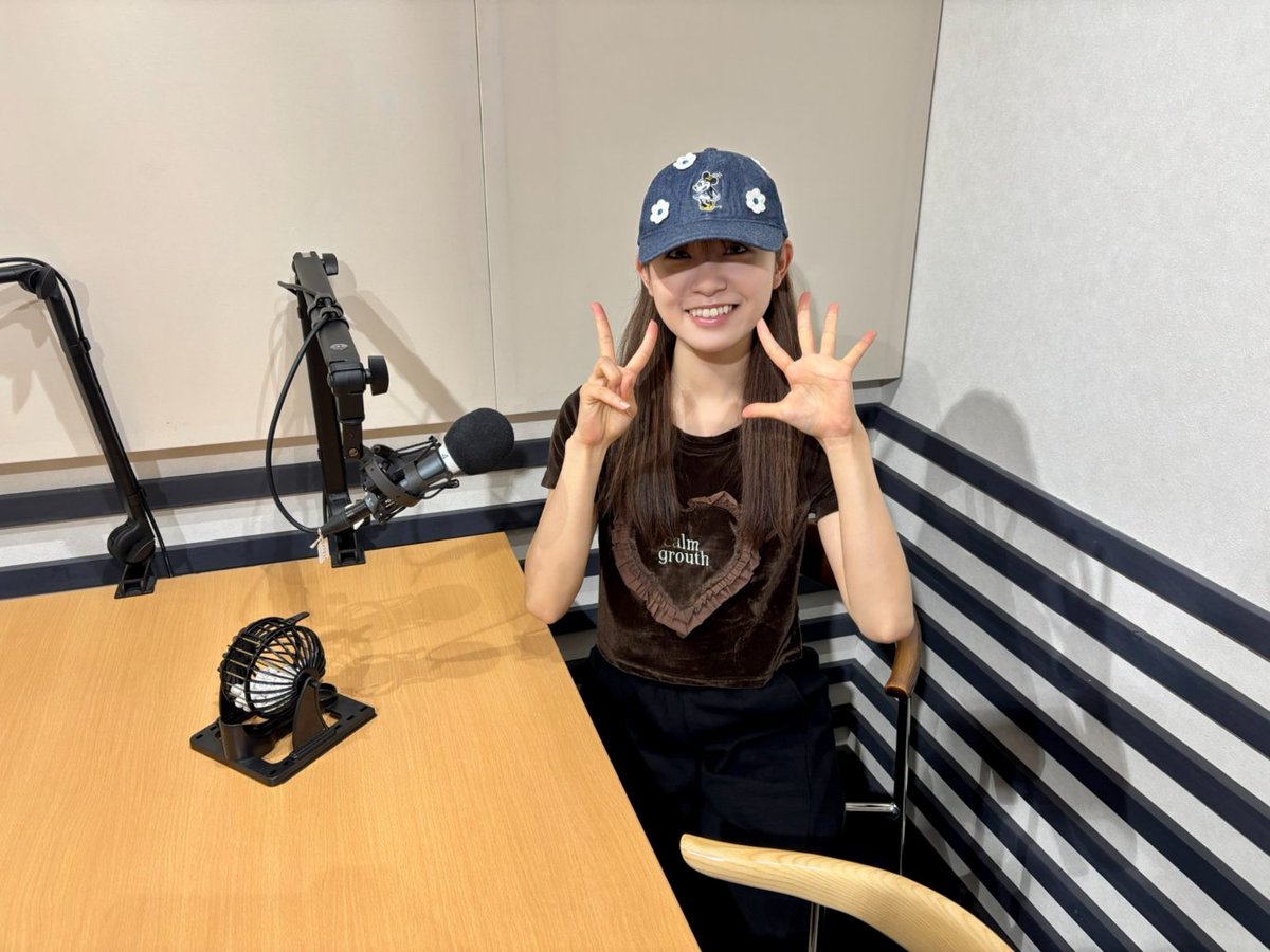 AKB48_staff's tweet photo. 【ずっきーのお知らせ🎀】

／
　本日9/21(月)19:30～山梨放送
　「 #AKB48のささやきラジオ 
　～たぶん、山梨、石川、福井、山口
　でしか流れないから！～」
　@AKB48sasayaki
 ＼

#山内瑞葵 が出演します🪄⟡.*

今週はずっきーがお届け.ᐟ.ᐟ
ぜひお聞きください🩷ྀི

@MizukiYamauchi
#AKB48 https://t.co/Mw5YVIalhD