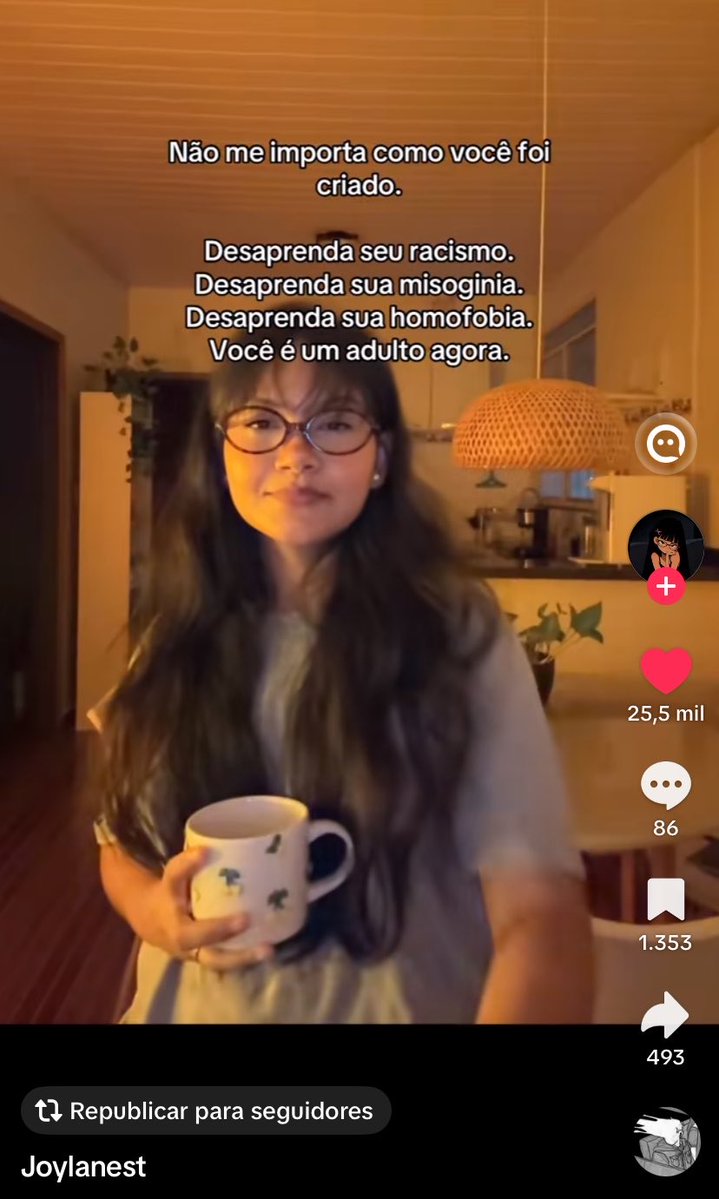 atenadesgracada's tweet photo. as pessoas precisam URGENTEMENTE começar a ter pensamento próprio e pensarem por si mesmas https://t.co/HgNCH6c9Jk