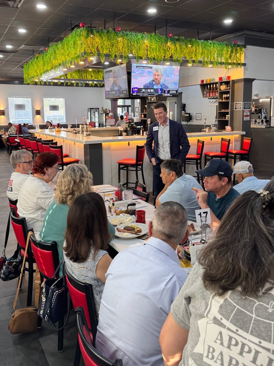 coffeyforok's tweet photo. Jam-packed weekend on the trail. Breakfast with Tulsans, Team Coffey OU tailgate, the State Fair, and plenty of stops in between. Meeting voters one stop at a time! https://t.co/vH5DBPqeE7