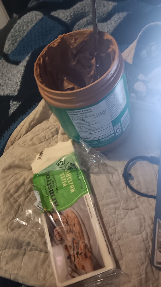 PlsHugLuna's tweet photo. Recent meals cause im fat <3 https://t.co/esBvEorPwT