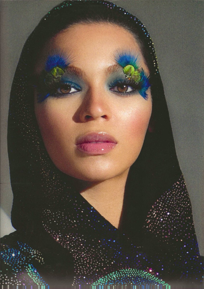 jiggyvisuals's tweet photo. *HQ SCANS* 📸
Beyoncé for Listen 💙
#BDAY20 🐊 https://t.co/XmBF1NmSAm