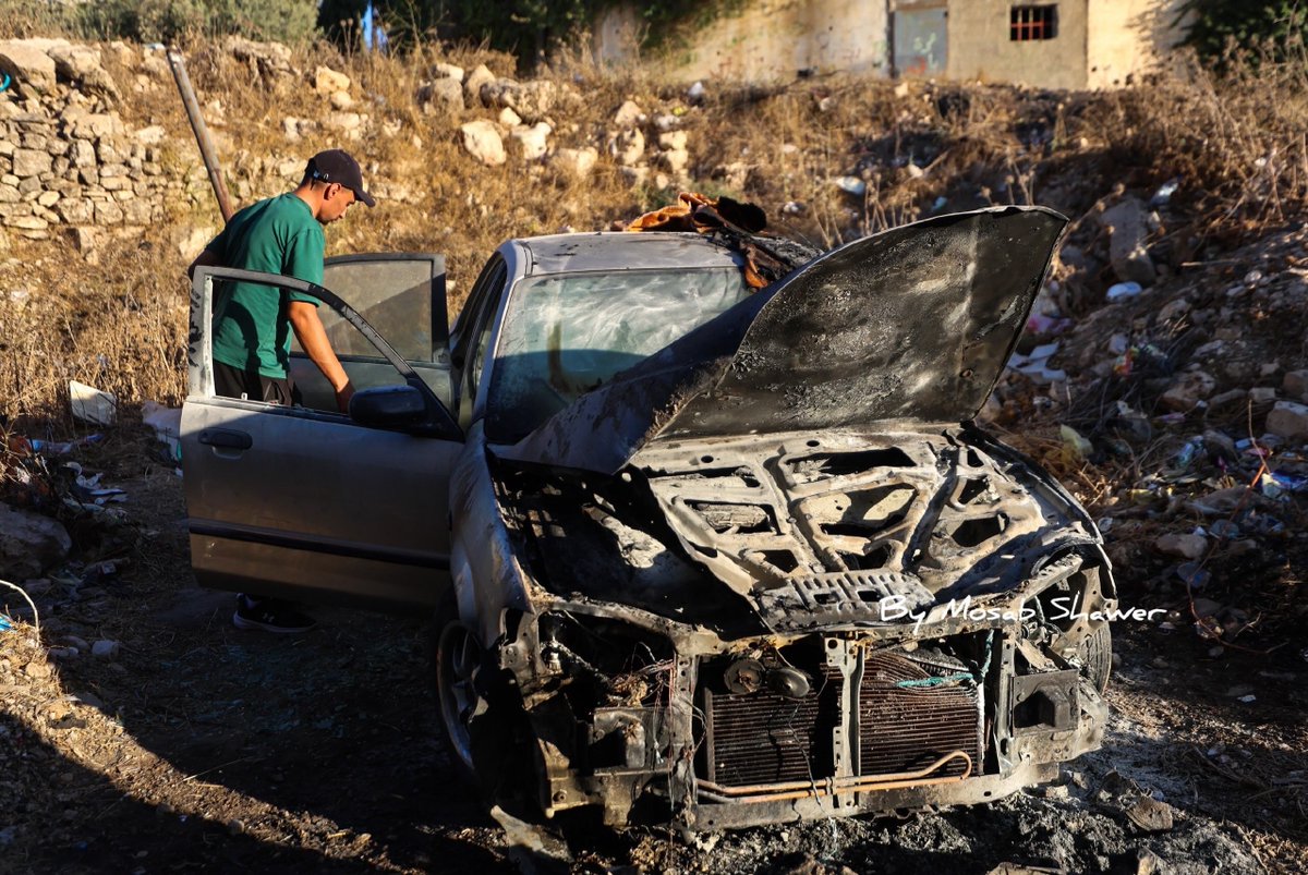 EyeonPalestine's tweet photo. Palestinian woman Reem Aadi was injured in a settler attack on the town of Beit Ummar, north of Hebron, where the attackers set five vehicles on fire on September 20, 2026. https://t.co/swjBVkUFCB