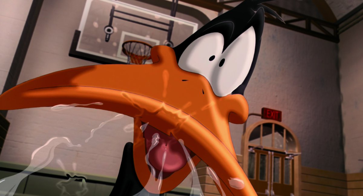 DownInkwell's tweet photo. I've always love how Daffy is drawn and animated in Space Jam. It's a nice combo of Clampett and Jones https://t.co/koLbk9wif5