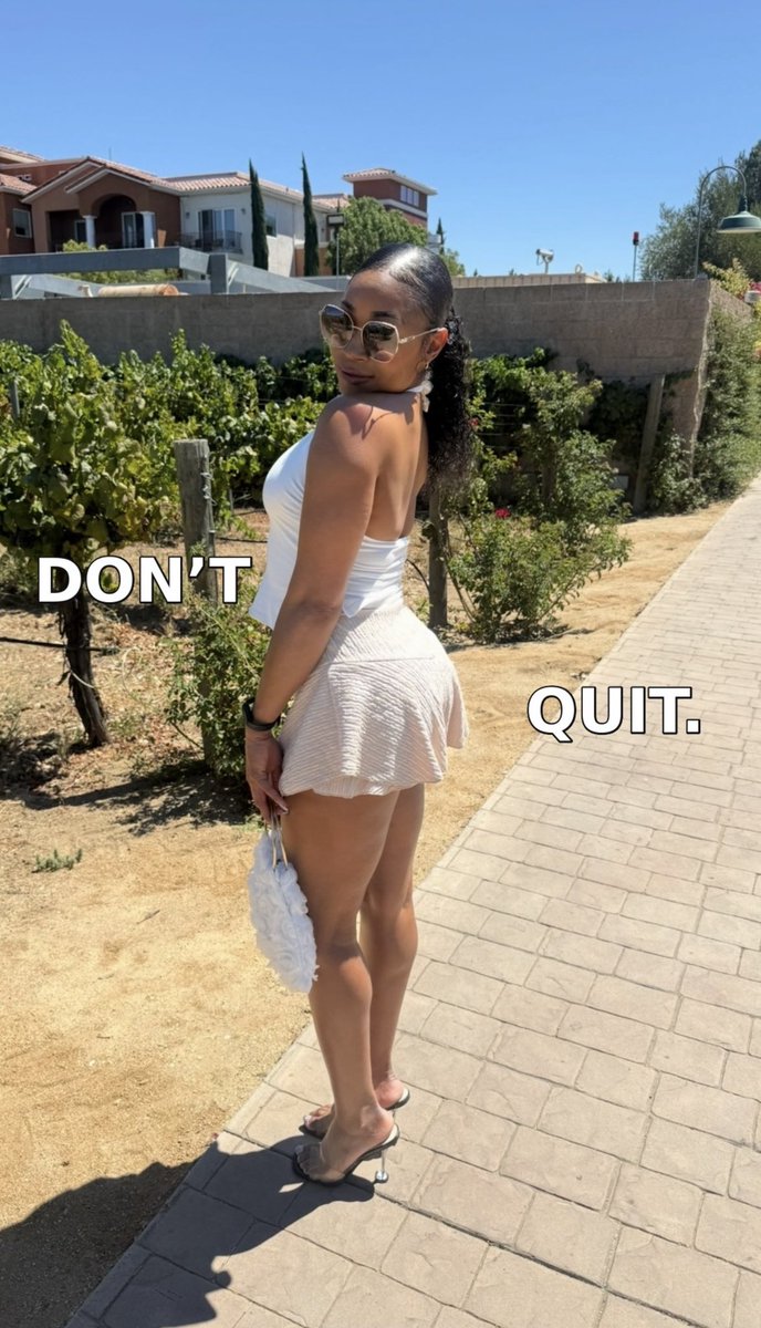 ArianeAndrew's tweet photo. Save this for the days you need the reminder

 Comment a “YES” if you’re not giving up. https://t.co/l7mVwZJ8Oq