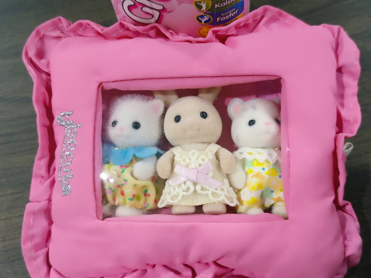 princeessyn's tweet photo. have a great daaaaay ૮₍ ˃ ⤙ ˂ ₎ა https://t.co/r7kVvdrNRY