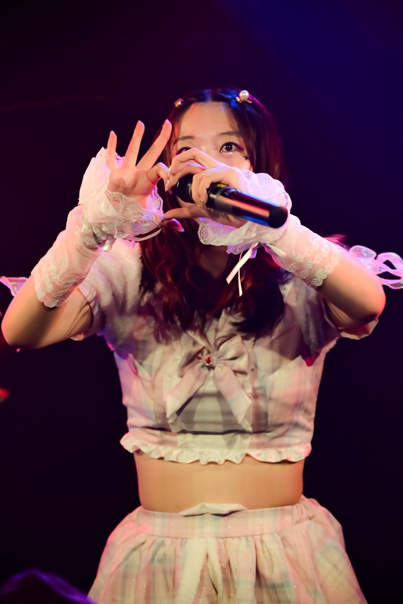 xxkeytyxx655321's tweet photo. #スペアアイドルライブ Vol.18
M FiVE! 真凜 その2
カメラ構えてない時でも
いい表情だったなっと思える時多いですよね
相変わらずいい表情ですよね。
#真凜
#Mfive
#spaceartstudio https://t.co/DVP6ZouJie