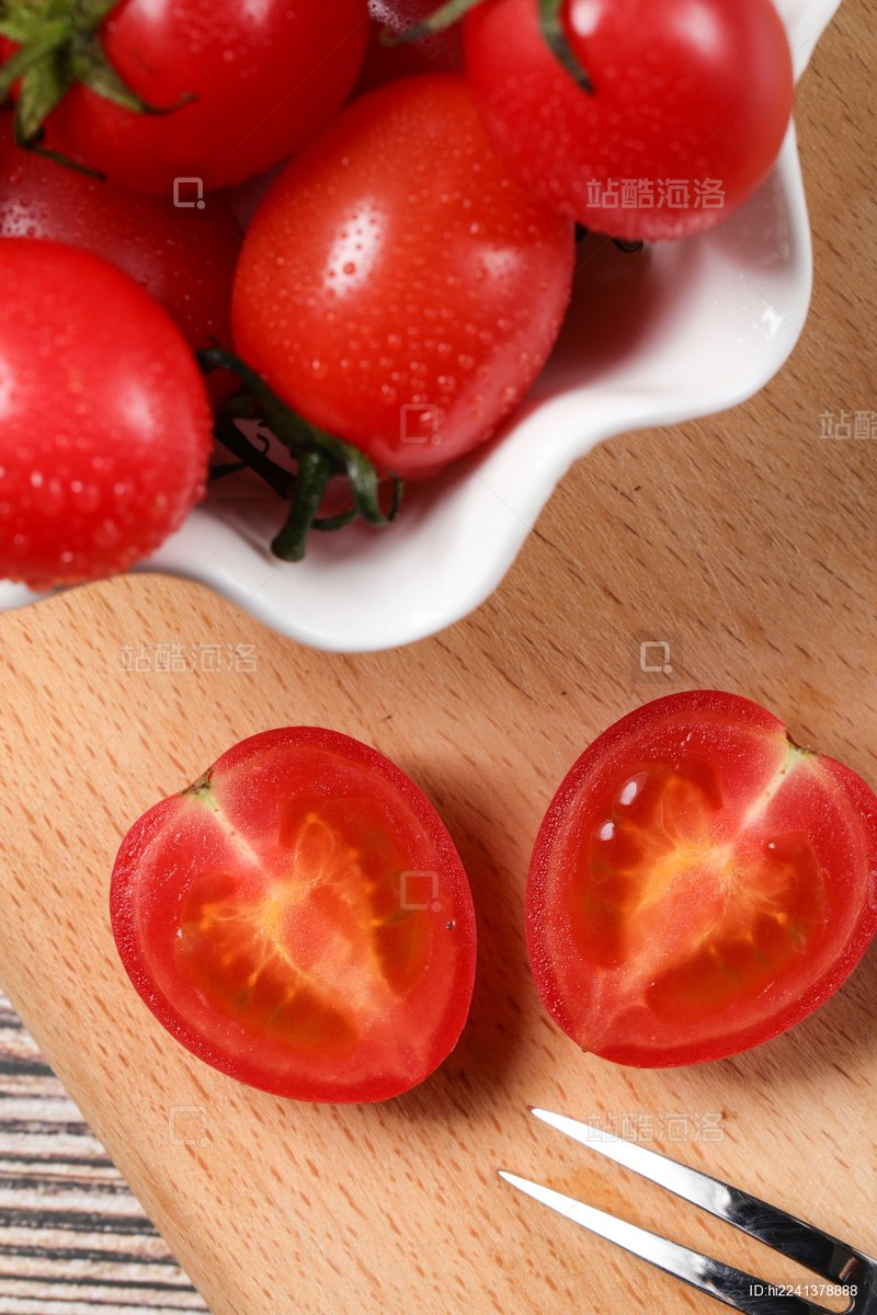 GreatLeaderMeow's tweet photo. Just tried the new organic cherry tomatoes from the local farm—bursting with natural sweetness, crispy texture, zero weird aftertaste! Perfect for salads or snacking on the go ， https://t.co/Cw0l9NgzMj