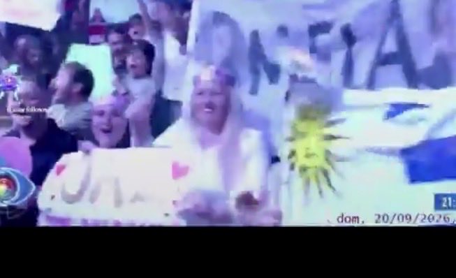 Holalagpca's tweet photo. @ElTanoOpina LA @lauraufal EN LA TRIBUNA????? https://t.co/YBlvCJWGgK