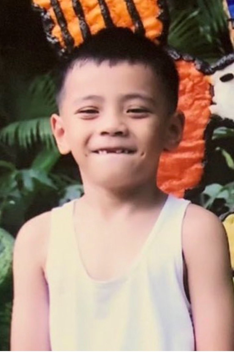 pack_pyf's tweet photo. 3/21เบบี้คิดดีๆนะจ๊ะตอนเด็กหลอโตมาหล่อนะครับ
#PEEMWASU 
   ถ้าวันนี้ไม่เห็นค่า       กลับมาวันหน้าก็ได้นะ https://t.co/t7EtX2fEAj