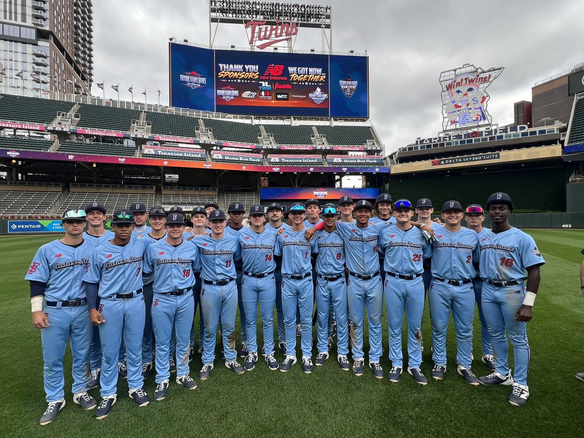 ftrstarsseries's tweet photo. Congrats, gentleman 👏

You all performed the way we all knew you would. Thanks for the effort, hard work and great attitudes.

Respect 🫡 

#WeGotNow @NB_Baseball https://t.co/OJevMcwHmg