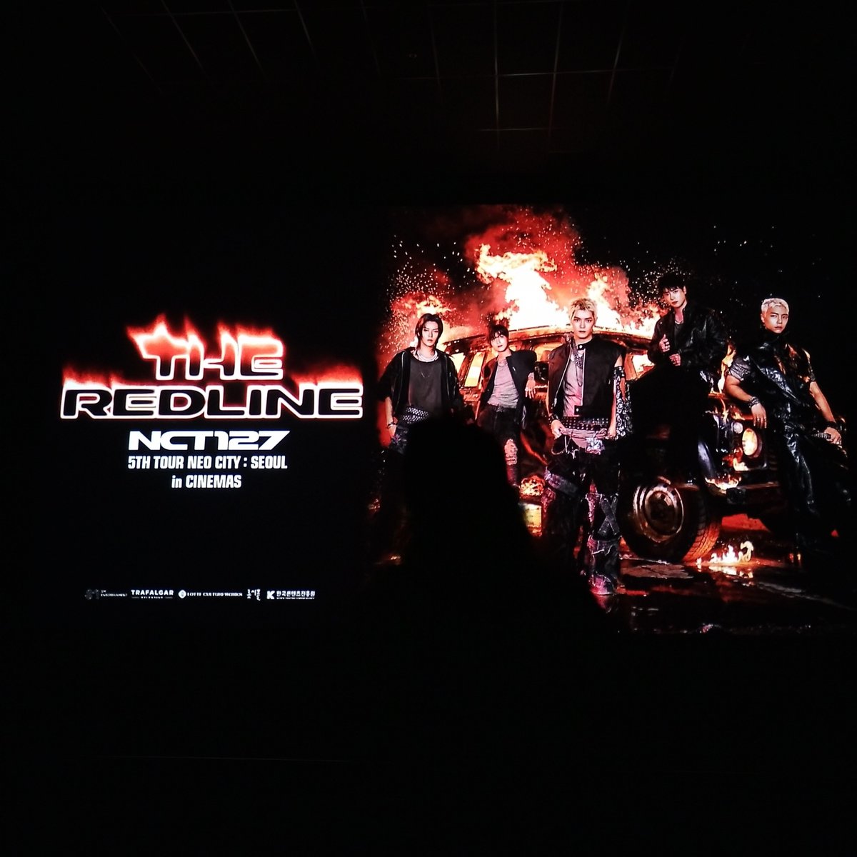 sakuryofan's tweet photo. hoy en cine mañana en el movistar arena https://t.co/CATDcoSQcn