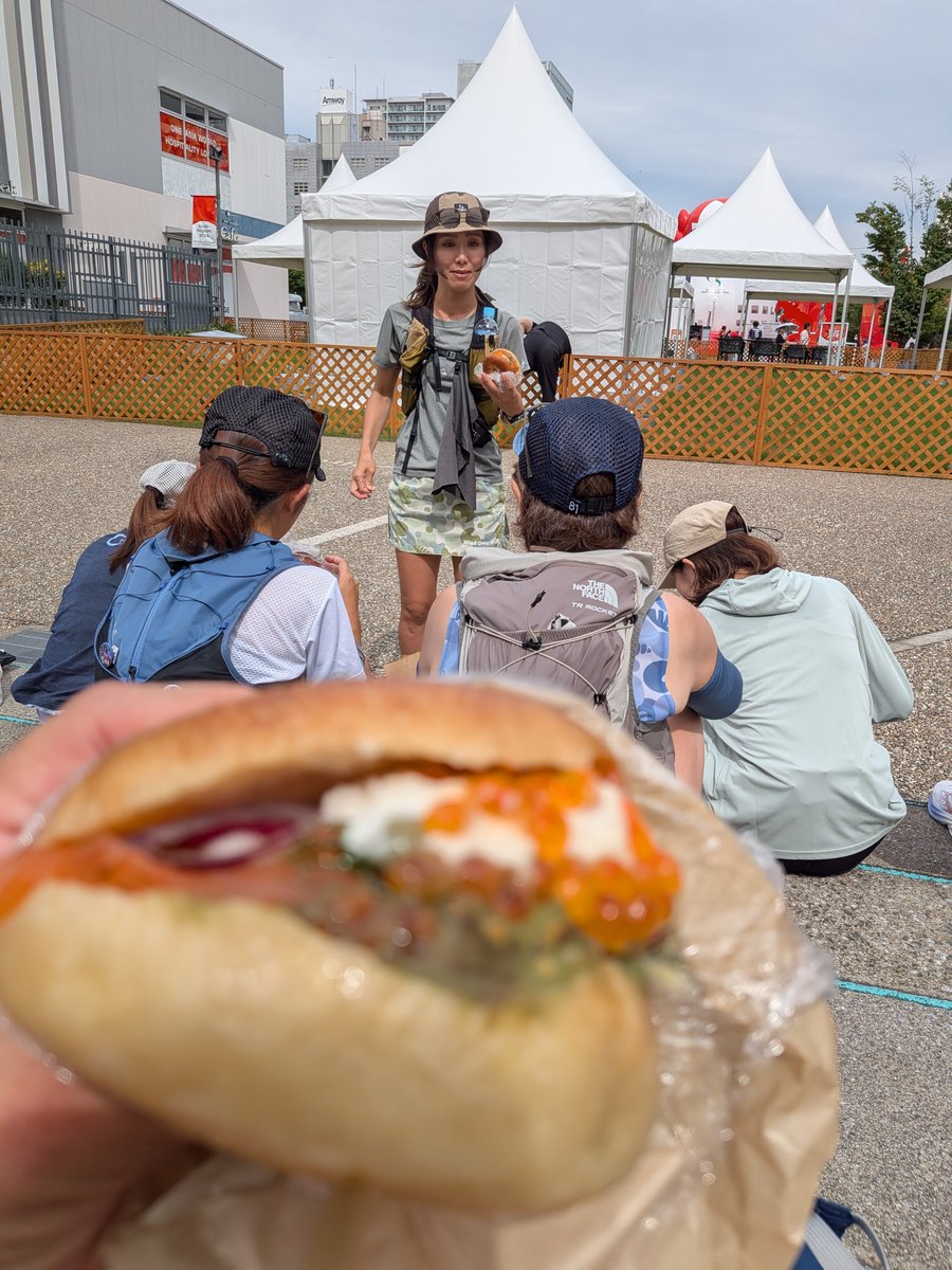 chihihono_run's tweet photo. 昨日初さやパンラン参加
5kmくらいであっと言う間

パン食べ解散後誘い頂いた方おかわり10km
あんがと https://t.co/LjcOrJCN4v