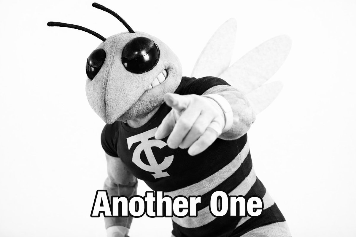 tcchsyjfootball's tweet photo. #TheCounty #TogetherWeSwarm #W1NTHEDAY #RecruitTCC https://t.co/cCm2gWlogP