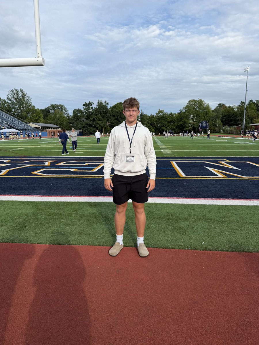 WyattThomas2028's tweet photo. Thank you @CoachKelly000 and @JCUFootball for having me up for a game and showing me what JCU football is about. Had an amazing time and loved the atmosphere! 

@BrianPolian @coachDeanPaul @IndianaPreps @CSAPrepStar @SidelinePreps @PrepRedzoneIN @Bryan_Ault @COACH_JCTHOMAS https://t.co/XkSy0wMVEX