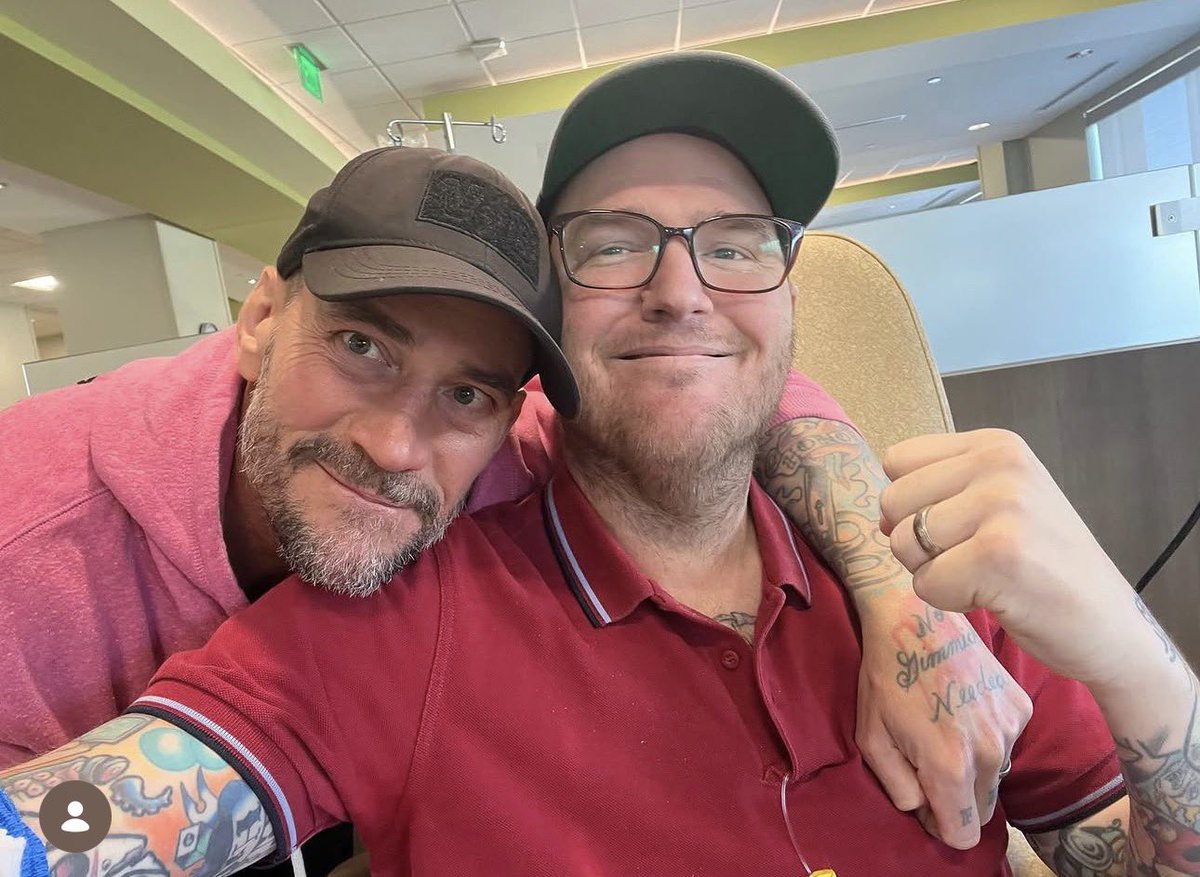 breeluvspunk's tweet photo. Rest in peace, Chad! 💐 🕊️ https://t.co/MV0o21SCha