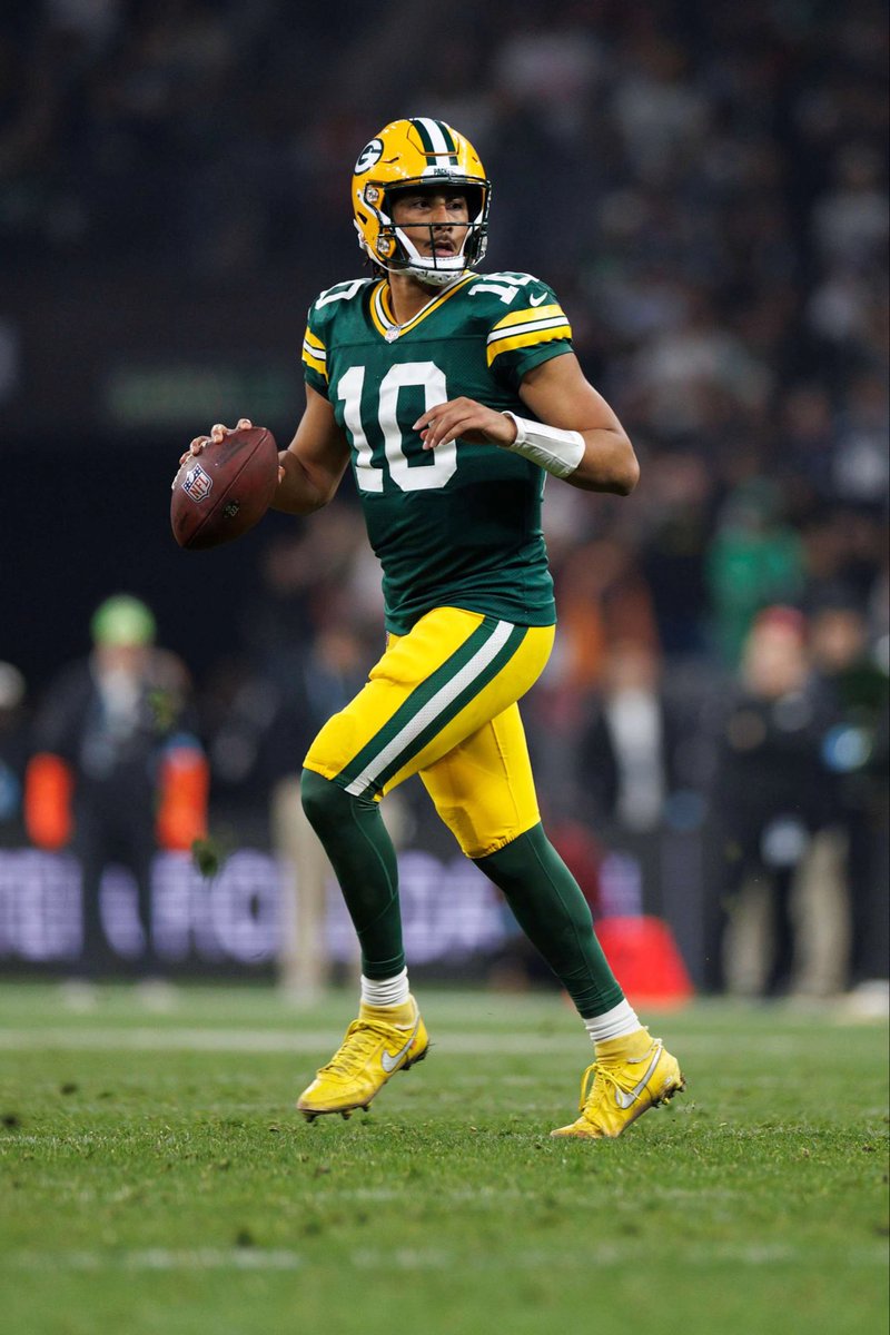 IKE_Packers's tweet photo. Grade Jordan Love’s Game from A to F

• 16/29 passing 
• 145 yards passing 
• 2 touchdowns 
• 0 interceptions
• W https://t.co/bxXleMeuuS