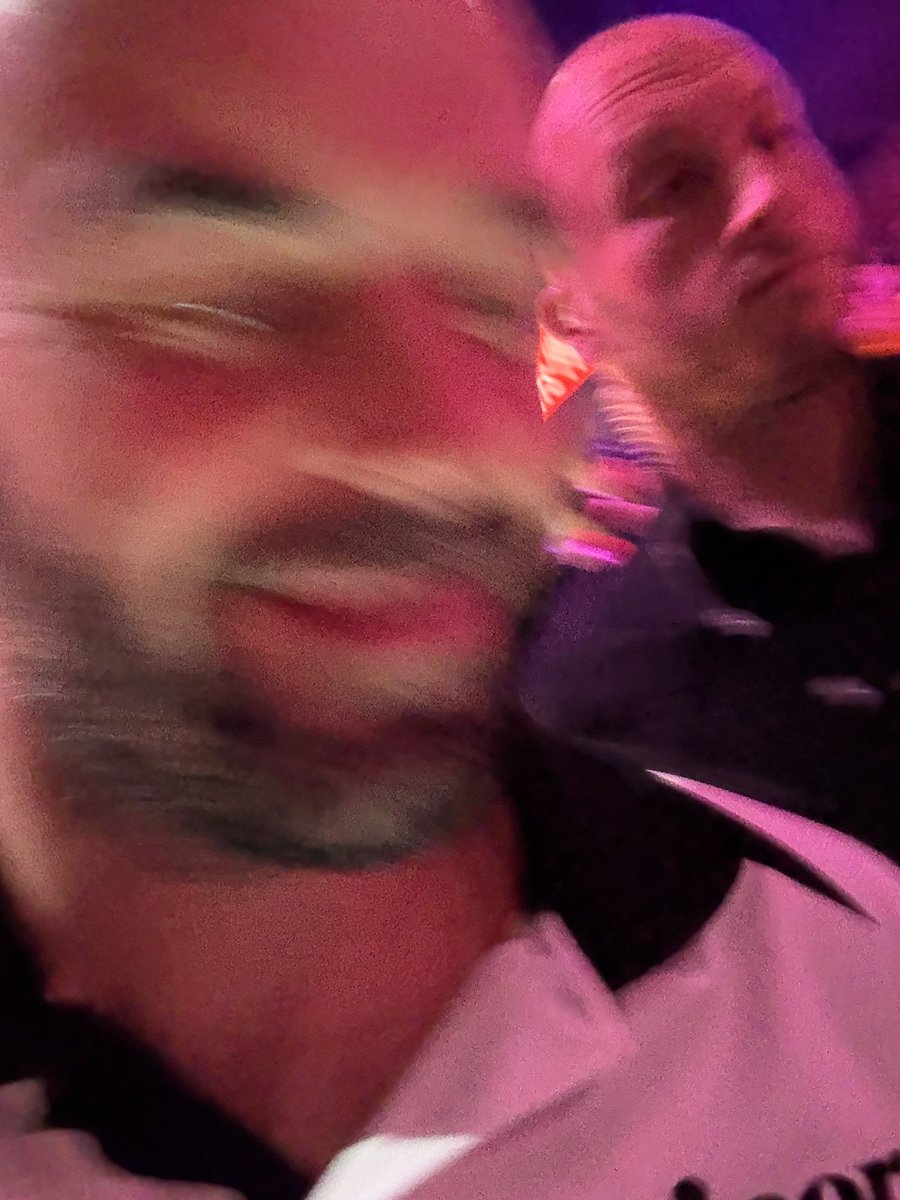samrogers116's tweet photo. @RossSmith180 is my new favourite! Wins the event tonight, gave him my phone for a selfie and this is what he comes up with! Good job he’s mint at darts because the photography isn’t great #wsod #pdc #worldseriesofdarts https://t.co/ND8LG6EIE6
