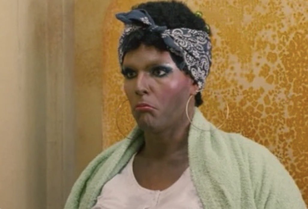 Drag_Crave_Poo's tweet photo. 🚨Willam stuns in black face audiontioning for Baddies Africa.

Willam Belli stated "if Rupaul can frack, I can do black face with raven" https://t.co/kH1DXtdg2W
