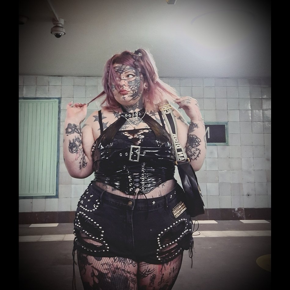 despo66's tweet photo. #domina #herrin #skalven #buy #of #misstress #hot #foryoupage https://t.co/lRThwSY3de