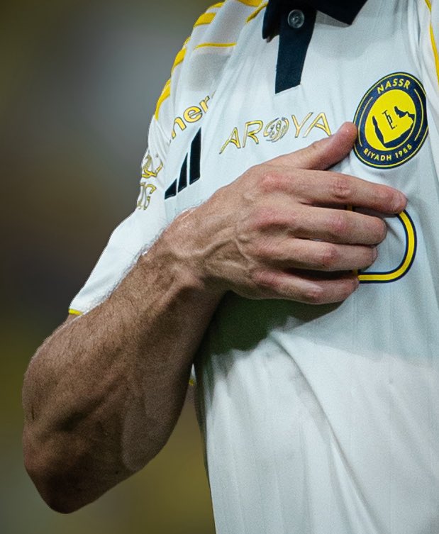 CallHimGoat's tweet photo. هذا اليوم قبل 4 شهور..

واحدة من أعظم اللقطات في تاريخ الكرة السعودية ونادي النصر تحديدًا https://t.co/clj7w79ao8