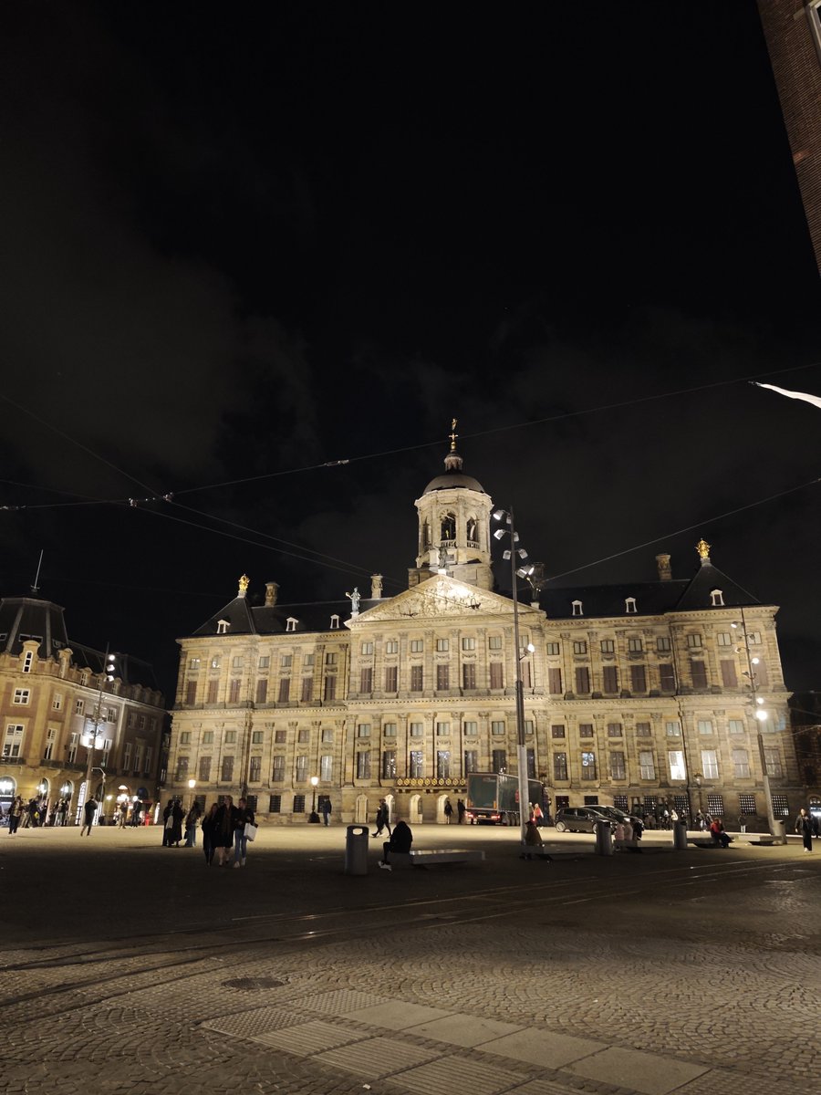 tr_hatafisi's tweet photo. オランダめっちゃ良かった✨
3時間ほどやったけど、散策には十分！めっちゃ綺麗かった https://t.co/mxrFkEgJg8