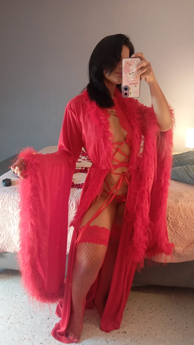 MarylinMul78193's tweet photo. Do you like my outfit, sweetheart? https://t.co/Dt4FpRbC34 #curvy #bigass #smalltits #sexy #porn #latina #juicyass #hotgirls #cowgirl #vaquera #style
@cbupdatenews https://t.co/0Doe2TGB8W