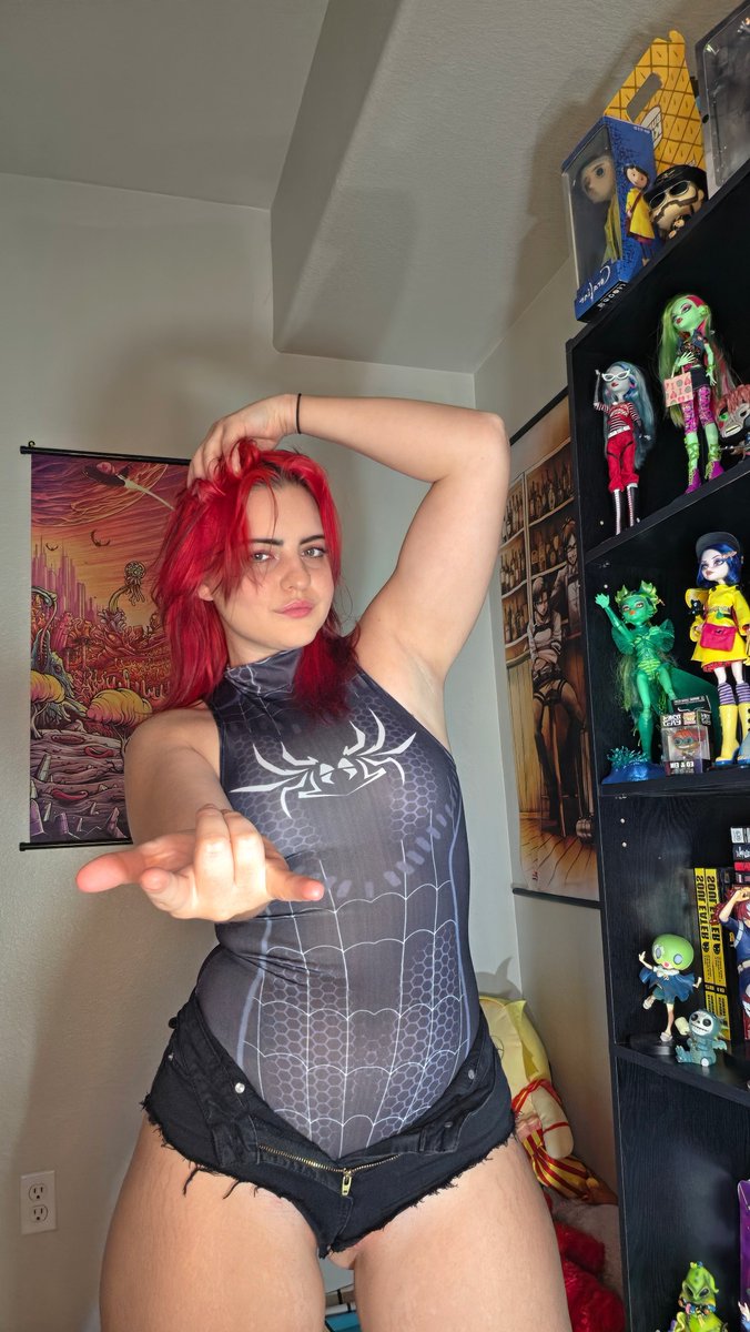 RubyMynx's tweet photo. Can I be your faborite spider character 

#egirl #animegirl #cosplay https://t.co/2RrN1kX0li