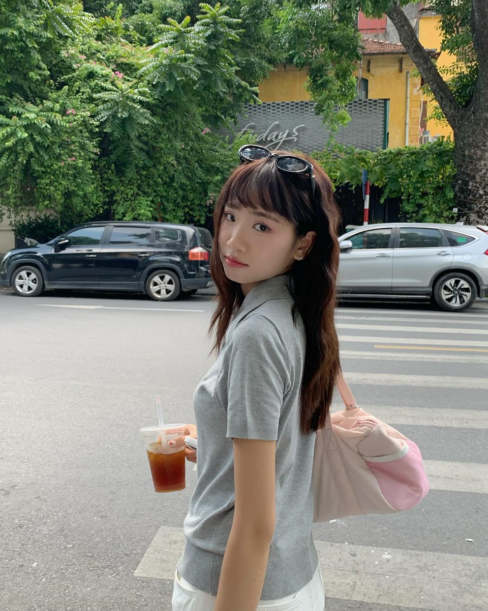 Reuri_Istailous's tweet photo. Greetings from my side ✨ you are stronger than you think and today is full of possibilities. 🌼
SjQkXt https://t.co/XWKibswC62