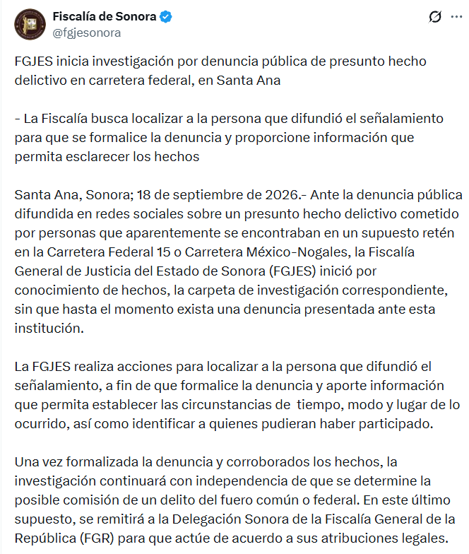 elalbertomedina's tweet photo. 🚨 VIAJERO DENUNCIA EXTORSIÓN de presuntos agentes en RETÉN de Santa Ana, en #SONORA.

Rubén Ivich viajaba de Oklahoma a #Hermosillo cuando presuntos agentes lo detuvieron en Santa Ana. Con unas gafas con cámara captó el momento en que los "oficiales" revisaron su dinero y rarjetas.

“¿Traes más en otro lugar?”, le preguntaron. También pidieron que su pareja bajara del vehículo.

La revisión cambió cuando uno de los compañeros advirtió que estaban siendo grabados: les permitieron continuar, pero uno de los hombres EXIGIÓ ELIMINAR el video por temor a un “levantamiento”.

Rubén se negó. Su argumento: el video también era garantía de su propia seguridad.

La Fiscalía de Sonora (@fgjesonora) ya abrió una investigación y busca al viajero para que formalice la denuncia y aporte información que permita identificar a los involucrados.

¿Qué opinas de estos retenes? 👇