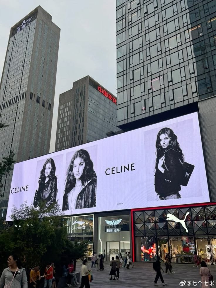 haerinlune's tweet photo. It girls. https://t.co/ufVTYTnVSM