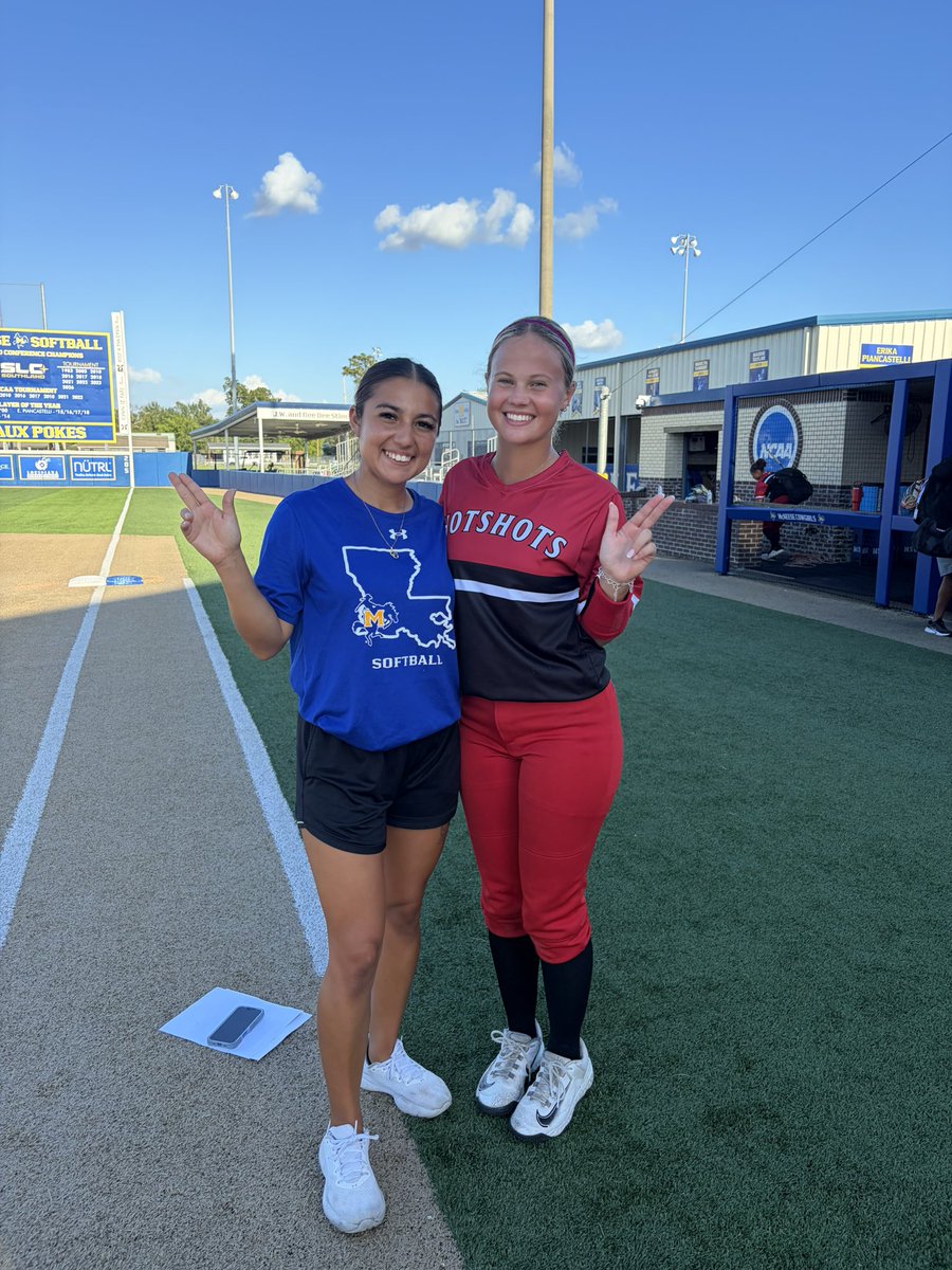 addi_raugh's tweet photo. Thank you @McNeeseSoftball for having us out to your team camp.
@CoachEmPhillips @LandreneauJames @Torres14u https://t.co/5GZdGFPTCn