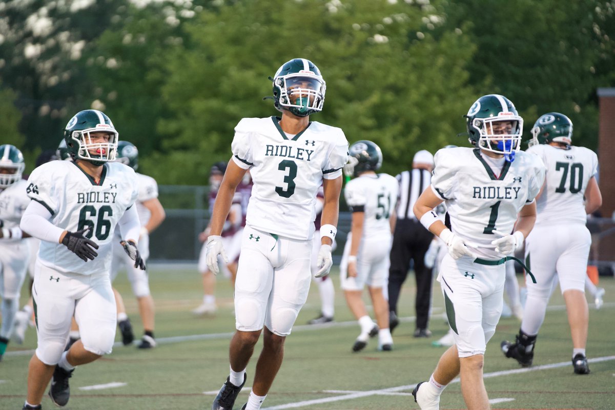 CamCauthorn's tweet photo. Week 4 W 35-0, starters out by the 3rd, 3 TKL, at Radnor on friday 

https://t.co/xiKVm82sTb

@DELCOFootball @EPAFootball @_ZackBerry @CoachCless @Coach_Hatcher20 @CoachMallardGC @PRZVicCastillo @ehollingworth37 @dwDBpn https://t.co/buuUGrh3K5