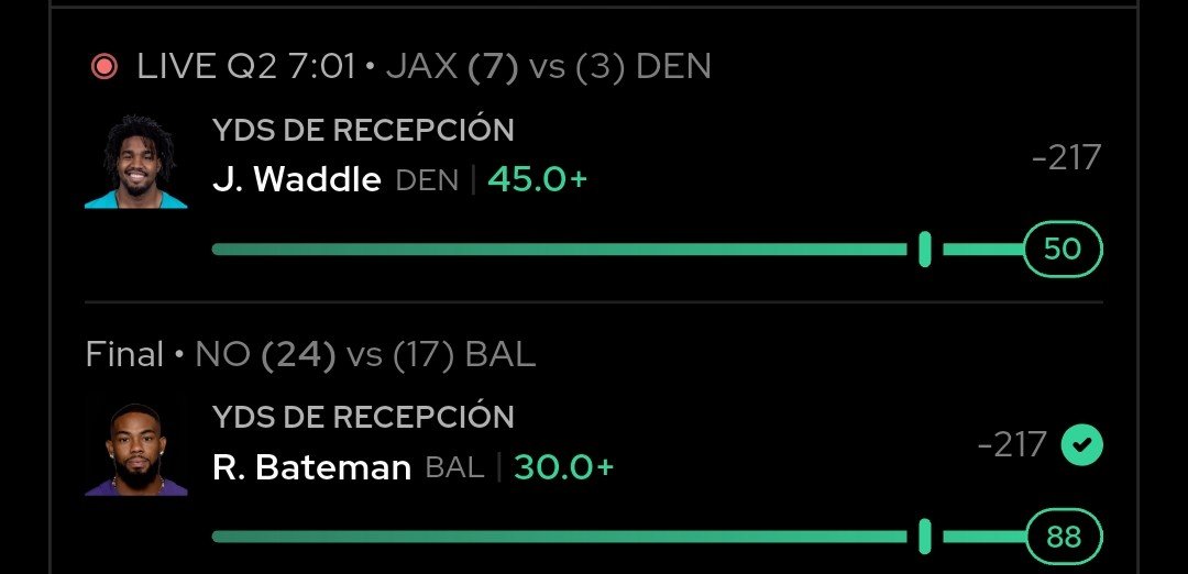 EmilioMarn13's tweet photo. @eldoctornfl Un rico +113 cobrado si despeinarse y ademas un Vikings ML, fue desastrosa la jornada, pero hay muchas cosas de valor para seguir, ahí a por TD de J. Price y de Ferguson y será un día medianamente bueno https://t.co/dNRQDk8Dhz