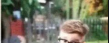 tonap17664's tweet photo. @hhiilivv_ What is that behind the fence😭 https://t.co/JclmyX4bqZ