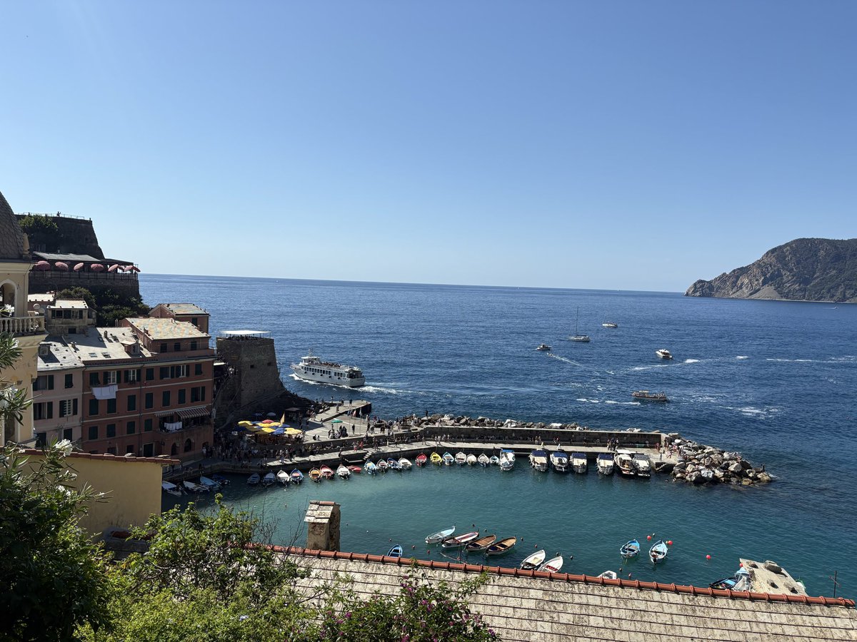 MGWxx's tweet photo. Solo trip to Italy was 👌 https://t.co/fIhC3YdBrN