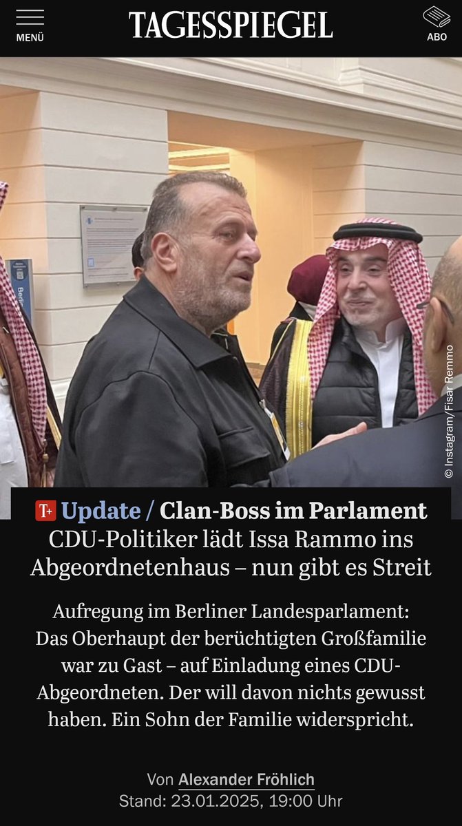 NiemaMovassat's tweet photo. Der Fehler der Linken: sie hat Remmo nicht eingeladen. Jeder der wollte, konnte einfach zur Wahlparty. 
Bei der CDU wäre sowas nie passiert. Dort wird Remmo noch herzlich ins Parlament eingeladen. Nichts hier ohne Einladung! Etikette - so wichtig! https://t.co/dH66I7DfcS