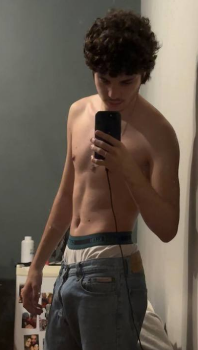pyuoff's tweet photo. ninguém me tira da cabeça que o kevin é cavalo https://t.co/51K9VdltGS
