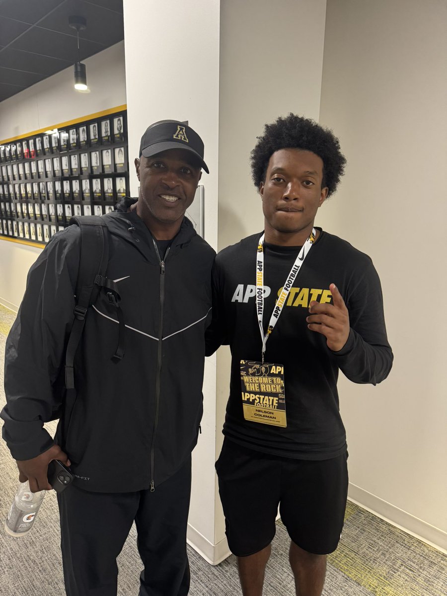 TheNelsRCole's tweet photo. Had a great time in Boone this weekend for App State vs. UNCC! Thank you to the App State staff for the hospitality and opportunity to experience game day. Great atmosphere and an even better experience! 🟡⚫️

#GoApp

 @Cfuller29Coach @Dowell_Loggains @CoachDjSmith @CamdenDietz @RabunGapEagles @coachdtwhite @WestonScambler