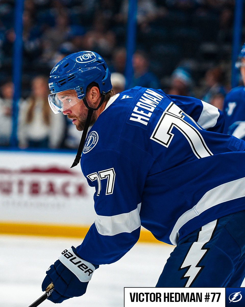 It’s good to see you back on the ice, Victor Hedman 💙 
 [📷](https://pbs.twimg.com/media/HSsIfjraQAAT21i.jpg) [📷](https://pbs.twimg.com/media/HSsIfiUacAAIn4X.