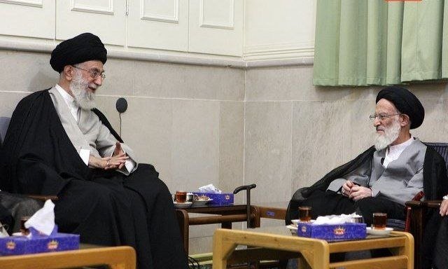 ArashEbrahim12's tweet photo. 🔴روح پرفتوح آیت‌الله العظمی شبیری زنجانی #مرجع_عالیقدر جهان تشیع و استاد معظم امام سید مجتبی خامنه‌ای، به ملکوت اعلی پیوست. https://t.co/pBhy3N9d9n