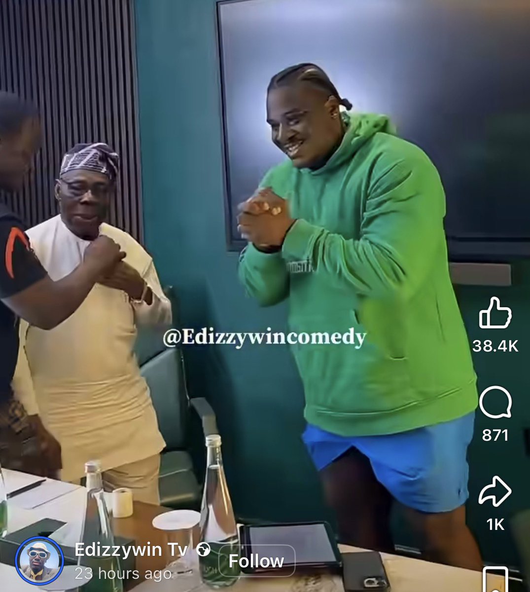 DeFinest94's tweet photo. 😂 na even short nikka @isbae_u take do interview for baba wa 😂.
It was fun tho. The best podcast I have seen in ages 💯.
#trending #podcast #isbaeu #yabaleft #fyp https://t.co/Z16kMtz4pz