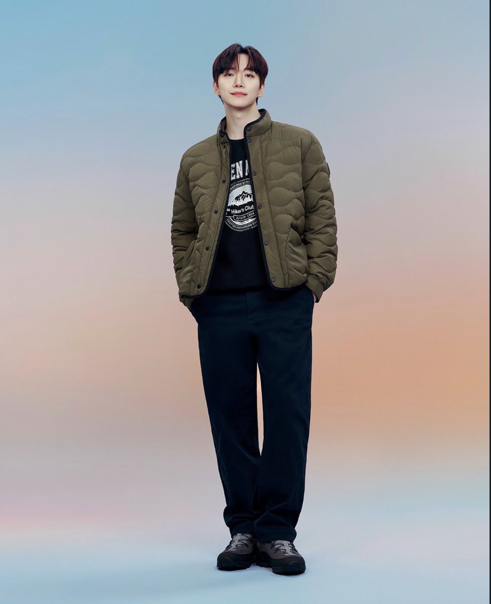 LeeJunhoWorld's tweet photo. 260918 nepaofficial IG 🐧🍂💛
🖇️https://t.co/mmVWwgS59n
#네파 #NEPA #히트퍼프다운 #이준호 #LEEJUNHO #イジュノ #李俊昊 https://t.co/E6OOrVCpvu