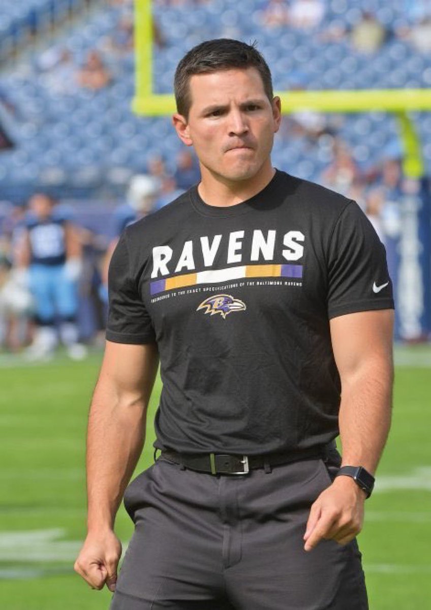 moneymarlo44's tweet photo. One thing that is looking familiar with the Ravens is the conservative, 3rd down soft coverage.

This is very similar to Mike Macdonalds first year as DC for the Ravens. 

I won’t overreact to the issue just yet but I expect it to be better next week. This is fixable & I trust the staff to get it right.