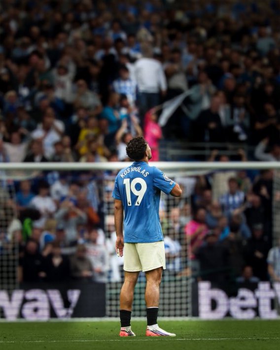 BrightonBuzzz's tweet photo. Your destiny is calling Kostoulas. Time to become great...

#BHAFC https://t.co/F3v6QiPSv6
