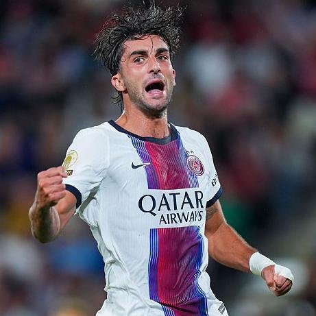 PSGINT_'s tweet photo. Ferran Torres Last 6 games for PSG = 7 GOALS

Ferran Torres Last 20 games for Barcelona = 6 Goals https://t.co/CNEPdpwrqI