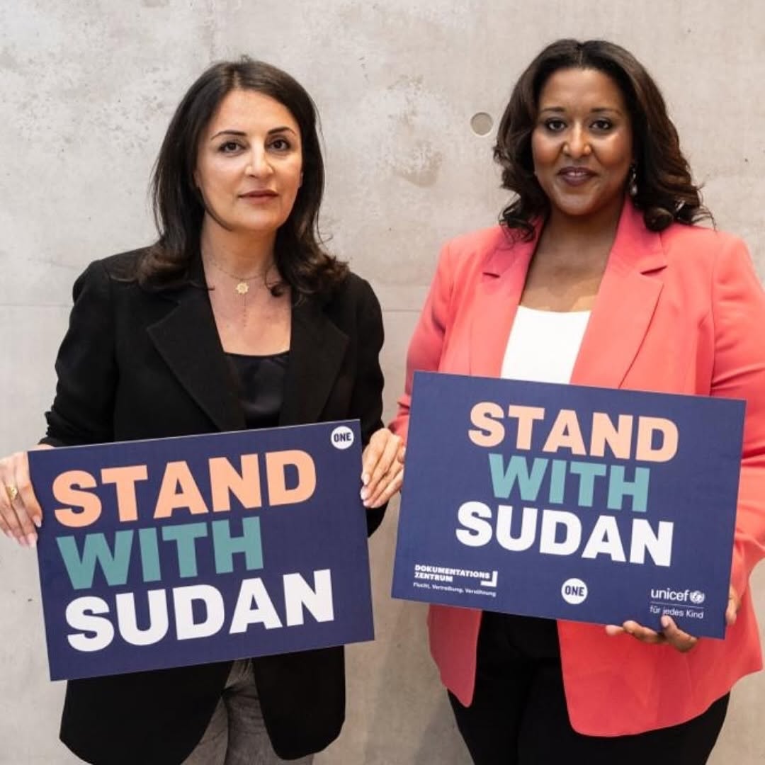 EsronCarvalho's tweet photo. Heute in Berlin, zum Jahrestag des Kriegsbeginns, findet eine der bedeutendsten internationalen Konferenzen zum Sudan statt.

Wir haben @ beim @-Award ausgezeichnet, um die Verbrechen im Sudan hervorzuheben. Als Preisträgerin des GDA2026 in der Kateg... https://t.co/QclnCbcqgG