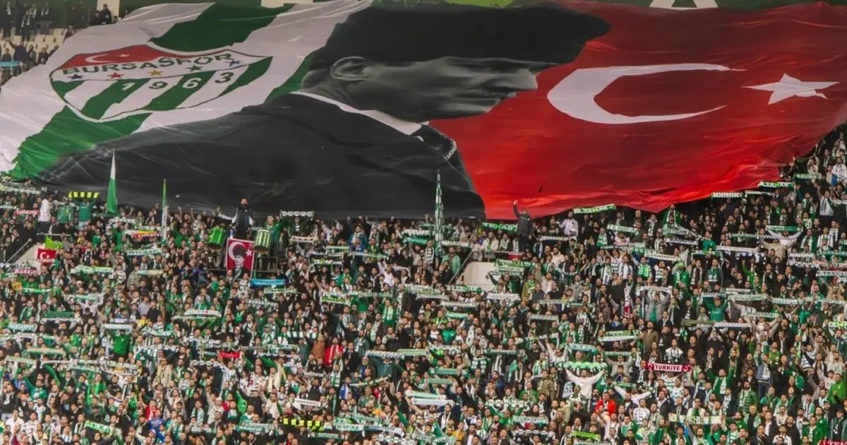 AlihanBaskan222's tweet photo. Selam olsun komşuya, selam olsun Anadolu'nun dört köşesinde ki yiğit vatan evlatlarına. https://t.co/s0cH4LLj1p