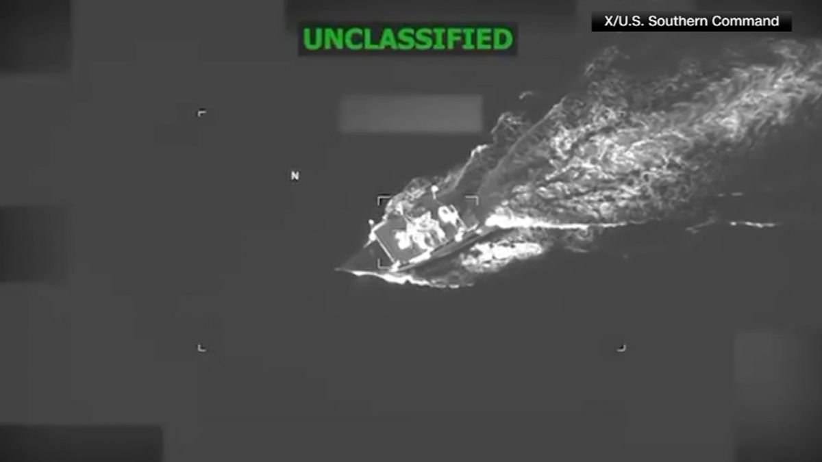 ABC7NY's tweet photo. US military says it killed 4 in strike on alleged drug-smuggling boat in the Caribbean https://t.co/dpAa2ltA9W https://t.co/fUSa58Buxw